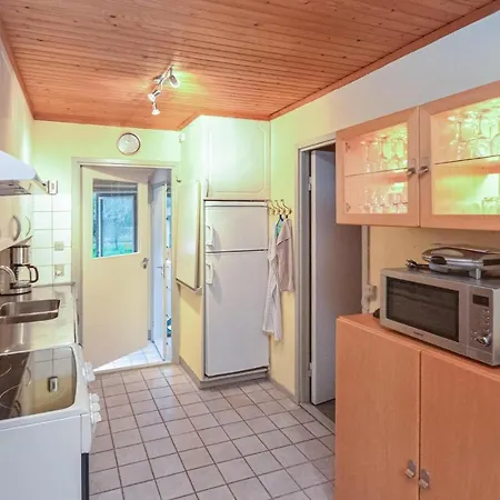 Stunning In W/ 2 Bedrooms Gedser